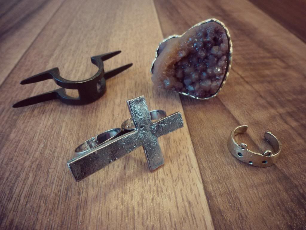 photo JewelleryGiveaway1_zps54c8c8e8.jpg