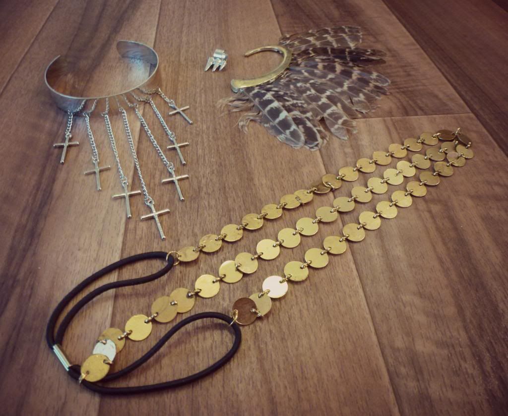 photo JewelleryGiveaway2_zps2cc0aea4.jpg