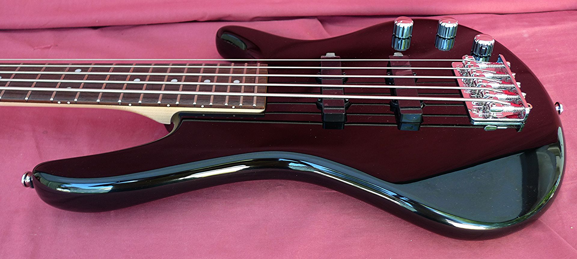 IBANEZ GSRM25BK 5 STRING Mikro Short Scale Electric Bass Guitar BLACK