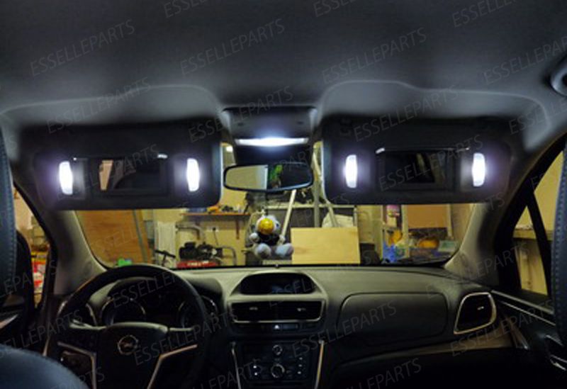 luce di cortesia per auto